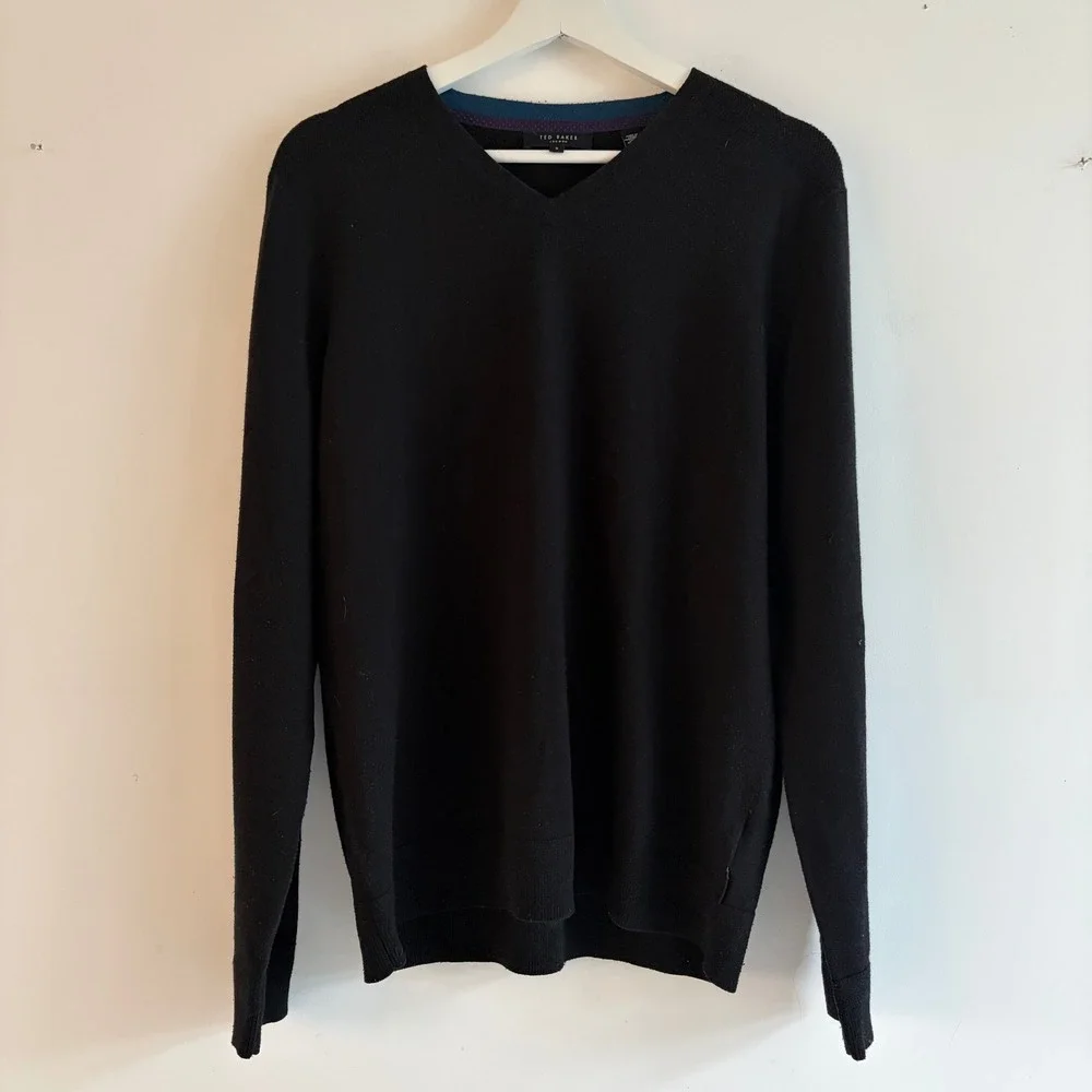 Ted Baker London Black V Neck Wool Blend Sweater Size 5